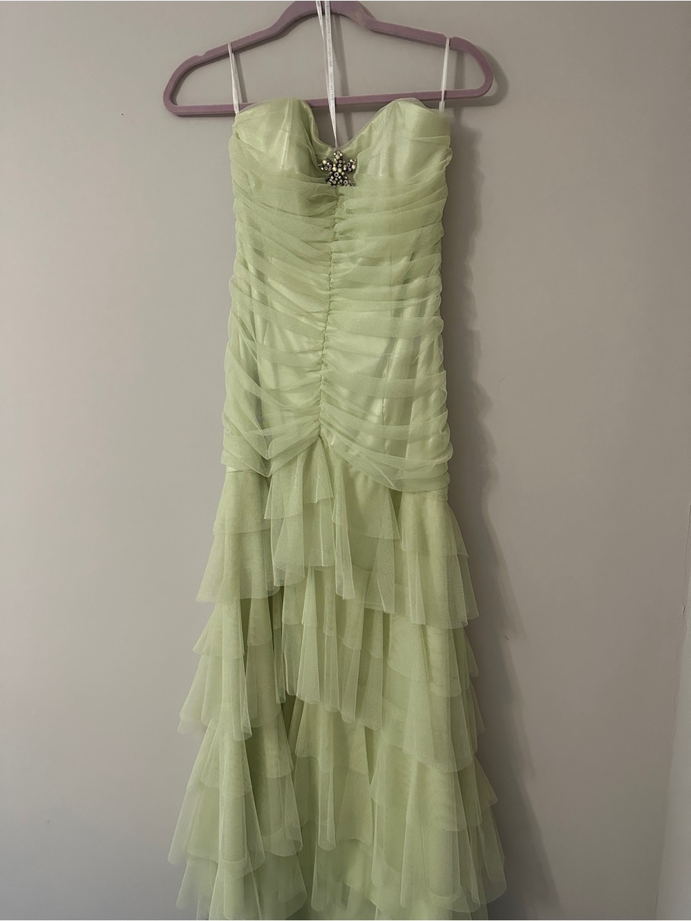Jessica McClintock Light Green Strapless Tiered Tulle Gown